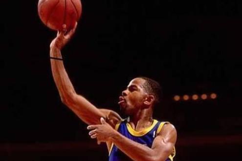 十大nba最矮的球員排行榜,蒂龍馬格西博格斯1.6米排第一!