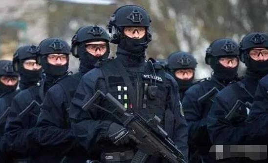 世界十大特種部隊排行榜,中國龍焱特種部隊排名第一!