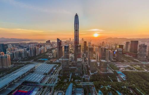 2018年中國十大高樓排行榜,南京紫峰大廈高達632米