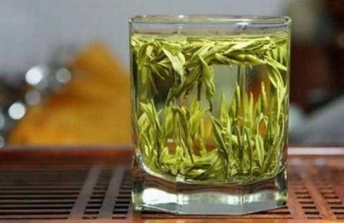 江蘇最值得買的十大特產排行榜,碧螺春茶第一,采芝齋糖果第二