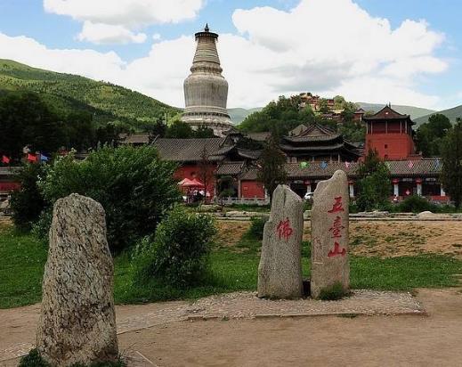 中國(guó)十大佛教名山排行榜,文殊道場(chǎng)五臺(tái)山聞名海內(nèi)外