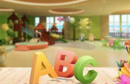 十大最適合女生學(xué)的專業(yè)排行榜,IT行業(yè)第一,幼教行業(yè)第二