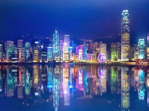 未來10年女生十大最易就業專業排行榜,醫學護理類第一!