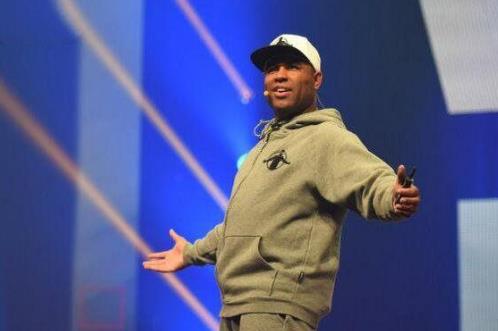 2018世界十大勵(lì)志演說家排行榜,阿里安娜赫芬頓最富吸引力