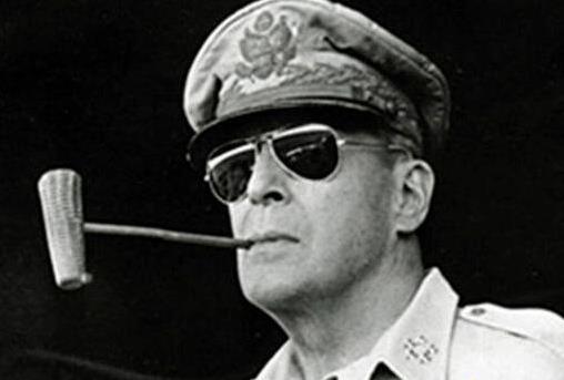 世界十大元帥排行榜,蘇聯朱可夫位列第一,彭德懷第十