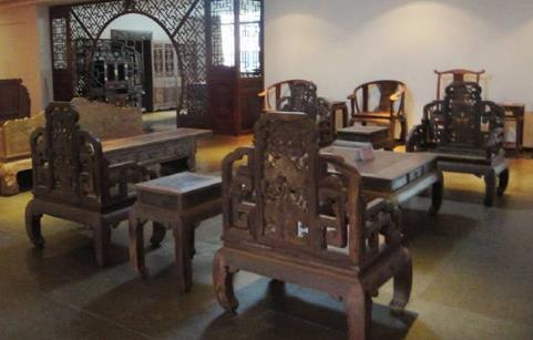 十大名貴木材排行榜,海南黃花梨最珍貴,紫檀木第二