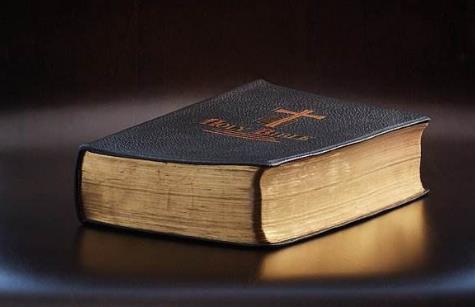 大學(xué)新生必讀的十本書籍排行榜,《圣經(jīng)》能消除內(nèi)心矛盾