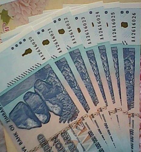 世界上三個超大面值鈔票排名,匈牙利帕戈幣有1萬億億的面值!