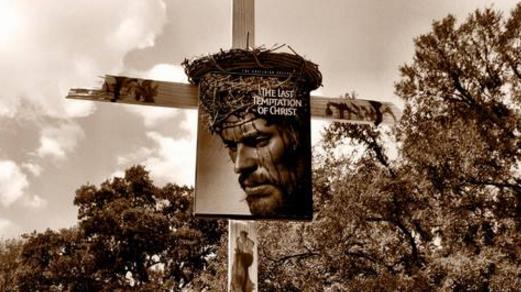 世界54部R級禁片排名,大逃殺顯露出人性丑陋,重口味必看