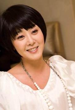 韓國最性感十大情色女星排名,嚴正花第一,成賢娥第二