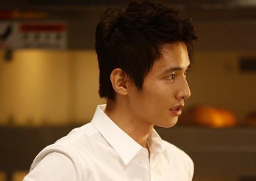 韓國(guó)十大軍營(yíng)帥哥排行榜,宋仲基第一,元斌第二