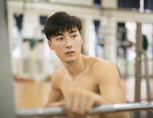 中國運動員十大帥哥排行榜,寧澤濤第一,張繼科第二