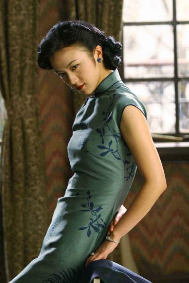 穿旗袍最美的十大女明星排行榜,張曼玉第一,湯唯第二