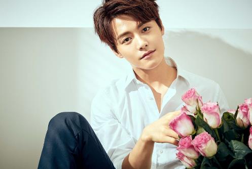 山東十大帥哥明星排名,黃曉明在“中國慈善名人榜“被評第一