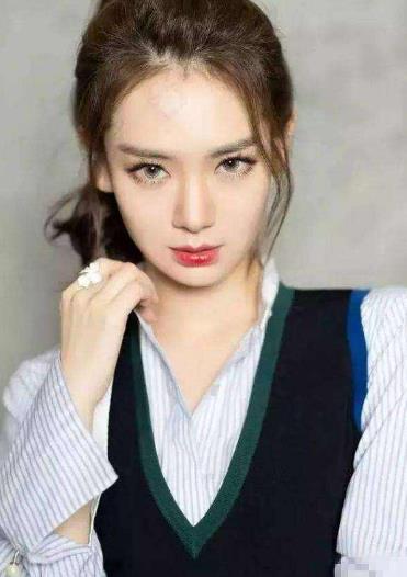 四川十大美女明星排行榜,全能謝娜獲《跨界歌王》亞軍