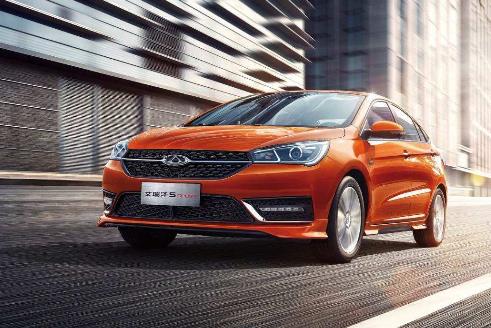 適合職場女白領開的十款車排名,經典MINI五門版有最佳安全技術