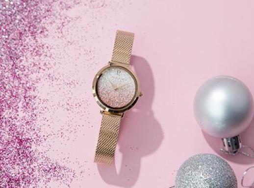 世界年輕人十大潮牌表排行榜,梭倫鏤空全自動(dòng)機(jī)械表細(xì)致入微