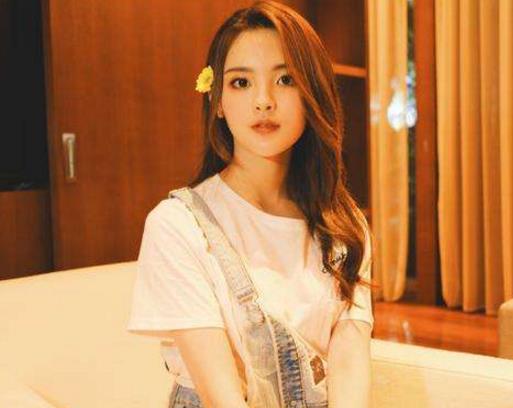 2018十大中國女明星人氣排行榜,趙麗穎結婚導致微博癱瘓