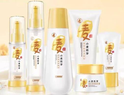 十大孕婦護膚套裝排名,袋鼠媽媽小麥補水修顏六件套很安全