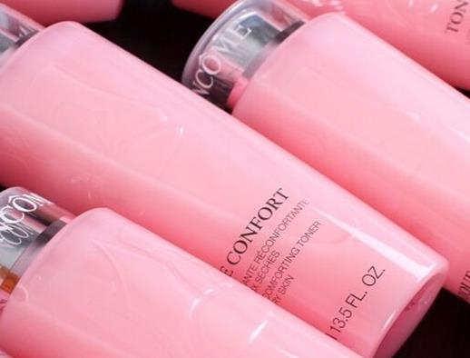 女士10款好用護(hù)膚品排名,絲塔芙洗面奶、璦露德瑪蘆薈膠都不錯(cuò)