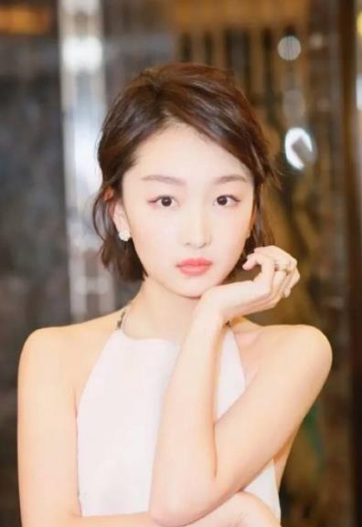 90后四小花旦排名榜,周冬雨、楊紫近幾年發展都很好