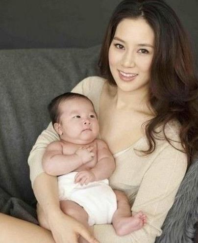 香港十大豪門闊太身家排名,梁洛施、徐子淇的身價都很高