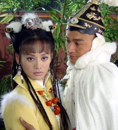 人生必看的10部電視劇排名,《士兵突擊》《康熙王朝》很經典