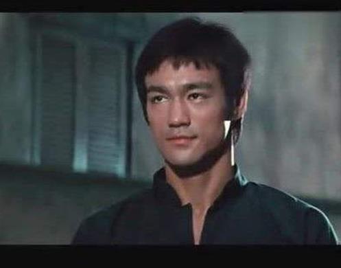 十大危險動作電影排名,《極盜者》《黑日危機》驚心動魄