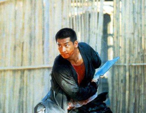 十大危險動作電影排名,《極盜者》《黑日危機》驚心動魄