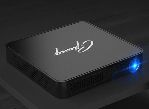 2019年好用的無線投影儀排名,極米New Z4Air畫面更細膩