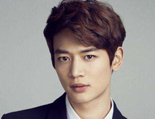 南韓四大神顏排名,irene、允兒、李泰容紛紛上榜