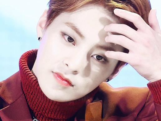 EXO九人官方顏值排名,樸燦烈、吳世勛公認(rèn)的帥氣逼人