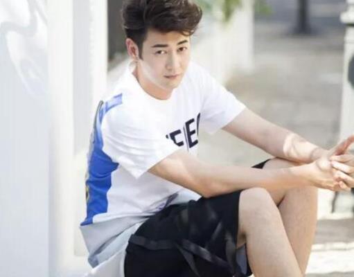 全國公認十大校草排行榜,白敬亭、劉昊然都很帥