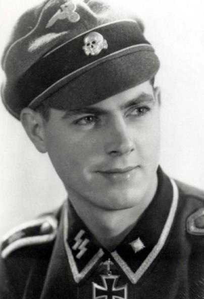 二戰德國十大帥哥排名,卡爾·鮑曼、魯道夫馮里賓特洛甫都不錯