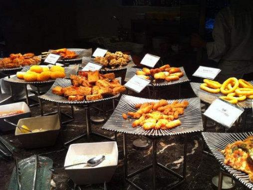 青島十大必吃飯店排名,海景花園西餐廳、蟹之國都值得一試