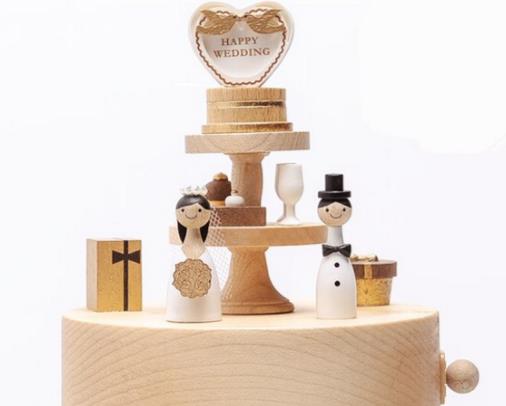 送姐姐結婚禮物排行榜,木質旋轉婚禮音樂盒很實用