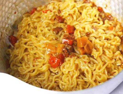 全球十大最好吃的泡面排名,新加坡百勝廚叻沙全麥拉面很美味