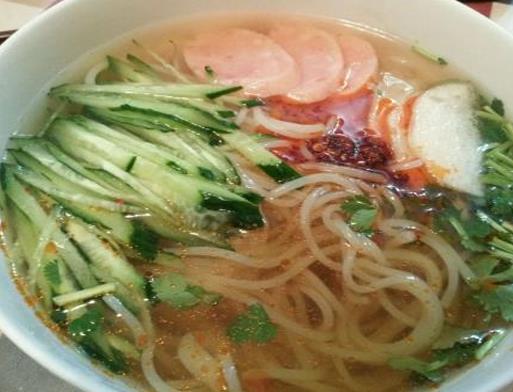 松原小吃排名,全魚宴是松原美食的代表,烤全羊很鮮美