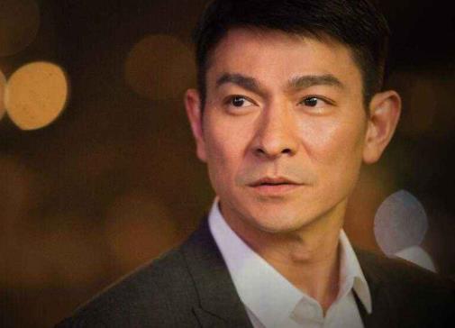 四種血型情商排名,A型血代表人物有何炅、李易峰