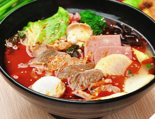 十大沈陽(yáng)西塔美食排名,辣炒年糕回味無(wú)窮,牛窩骨湯營(yíng)養(yǎng)豐富