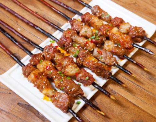 十大沈陽(yáng)西塔美食排名,辣炒年糕回味無(wú)窮,牛窩骨湯營(yíng)養(yǎng)豐富