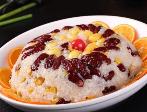 湛江十大名菜排名,八寶飯是婚宴主食,河唇魚頭湯適合學生