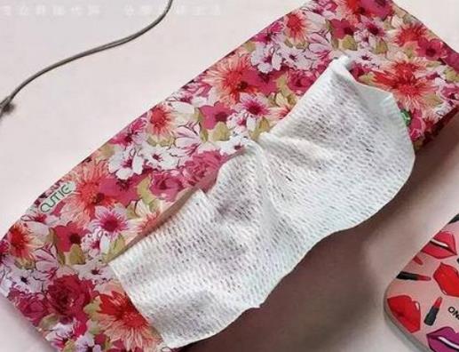 一次性洗臉巾品牌排名,美麗工匠抽取式洗臉巾質地輕薄