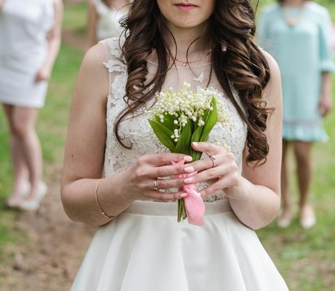 十大婚禮用花排名,玫瑰是愛的橋梁,郁金香花語是“強烈的愛”