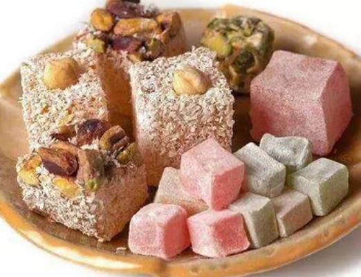 脂肪肝不能吃的食物,喝酒傷肝,高膽固醇食物影響病情穩定