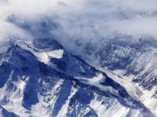 中國十大最美雪山排名,梅里雪山是藏傳佛教神山,岡仁波齊至高無上