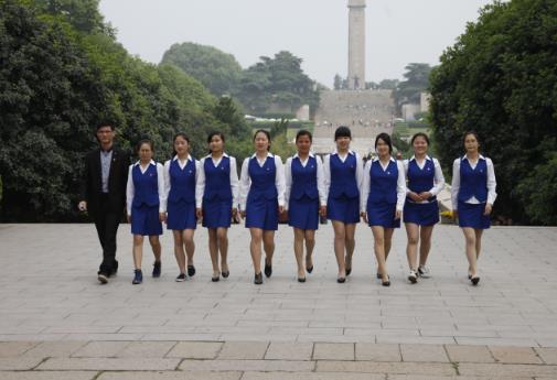 2020年專業(yè)就業(yè)搜索問(wèn)題最多的專業(yè)排名,電子商務(wù)專業(yè)成熱搜