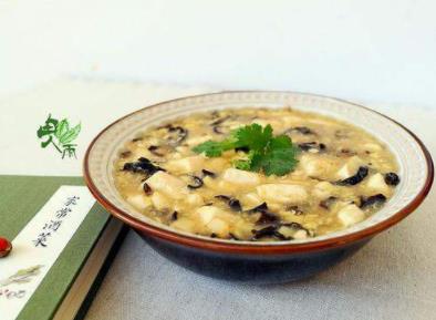 紹興必買(mǎi)的特產(chǎn)排行榜,紹興腐乳、紹興老酒值得購(gòu)買(mǎi)