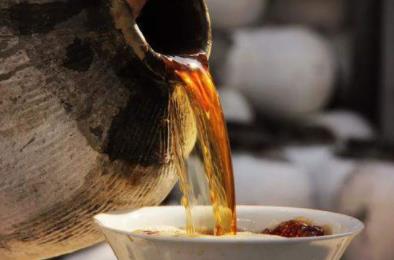 紹興必買(mǎi)的特產(chǎn)排行榜,紹興腐乳、紹興老酒值得購(gòu)買(mǎi)