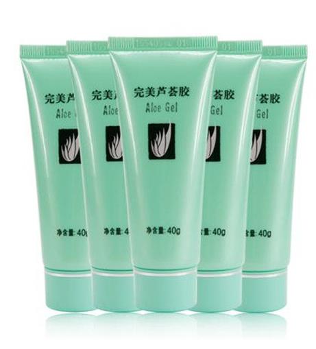 國貨口碑最好的護(hù)膚品排名,百雀羚水嫩倍現(xiàn)爽膚水補(bǔ)水保濕溫和